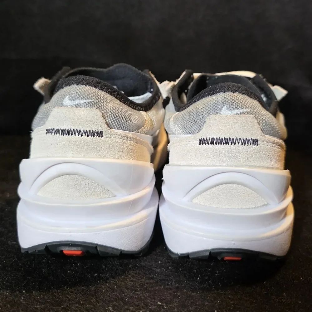 Nike Size 6y / Womens Size 7.5 - Picture 6 of 9